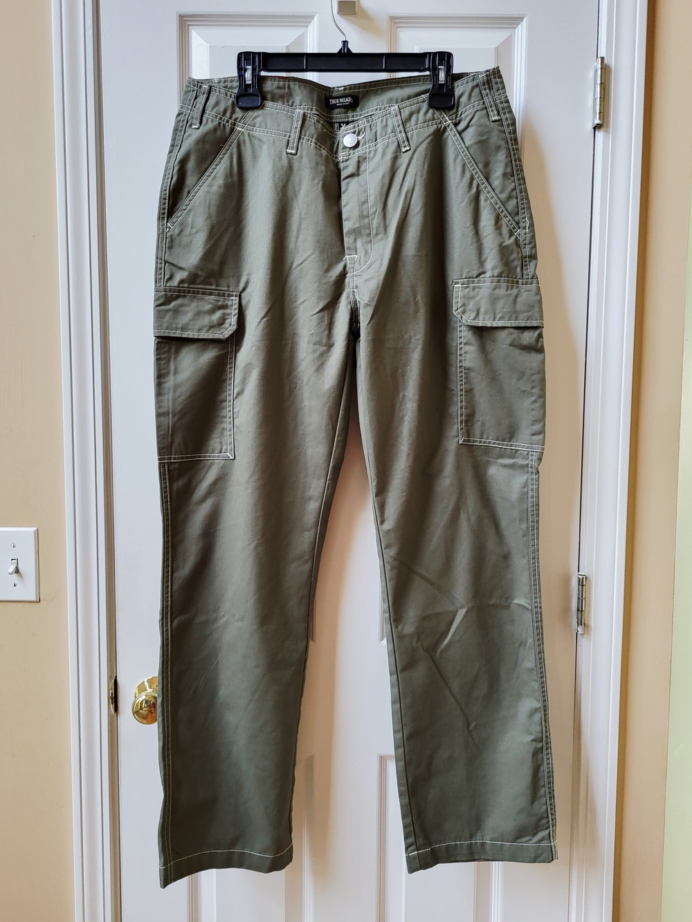 True Religion Cargo Pants Mens Size 36 Kalamata Olive Green Outline Horseshoe - Picture 4 of 12